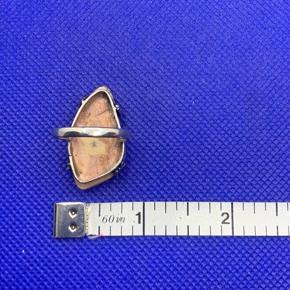 Fun Freeform Brecciated Jasper Ring! .925 Sterling Silver Overlay, Size 7 - Picture 12 of 14